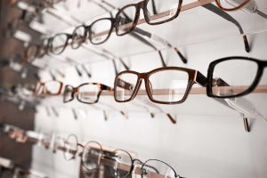 Comment choisir ses lunettes à Nîmes ?